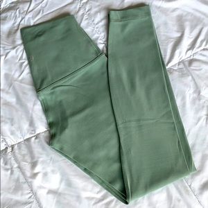 NEW Lululemon Align pant 25” size 2
